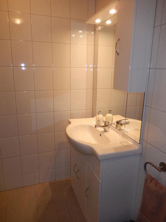 Haus Am Wald Apartment Щайндорф ам Осиахер Зее Стая снимка