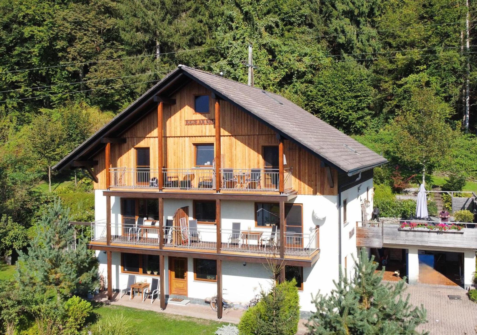 Haus Am Wald Apartment Щайндорф ам Осиахер Зее Екстериор снимка