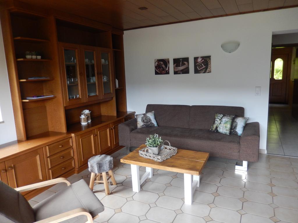 Haus Am Wald Apartment Щайндорф ам Осиахер Зее Екстериор снимка